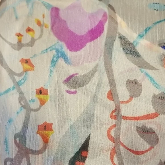 💕MONSERAT DE LUCCA💕 100% Viscose Floral Scarf